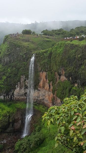 Chinaman'S Falls Activities Portrait Image
